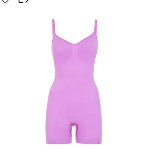 Fendi x Skims mid thigh sculpting bodysuit. never worn!